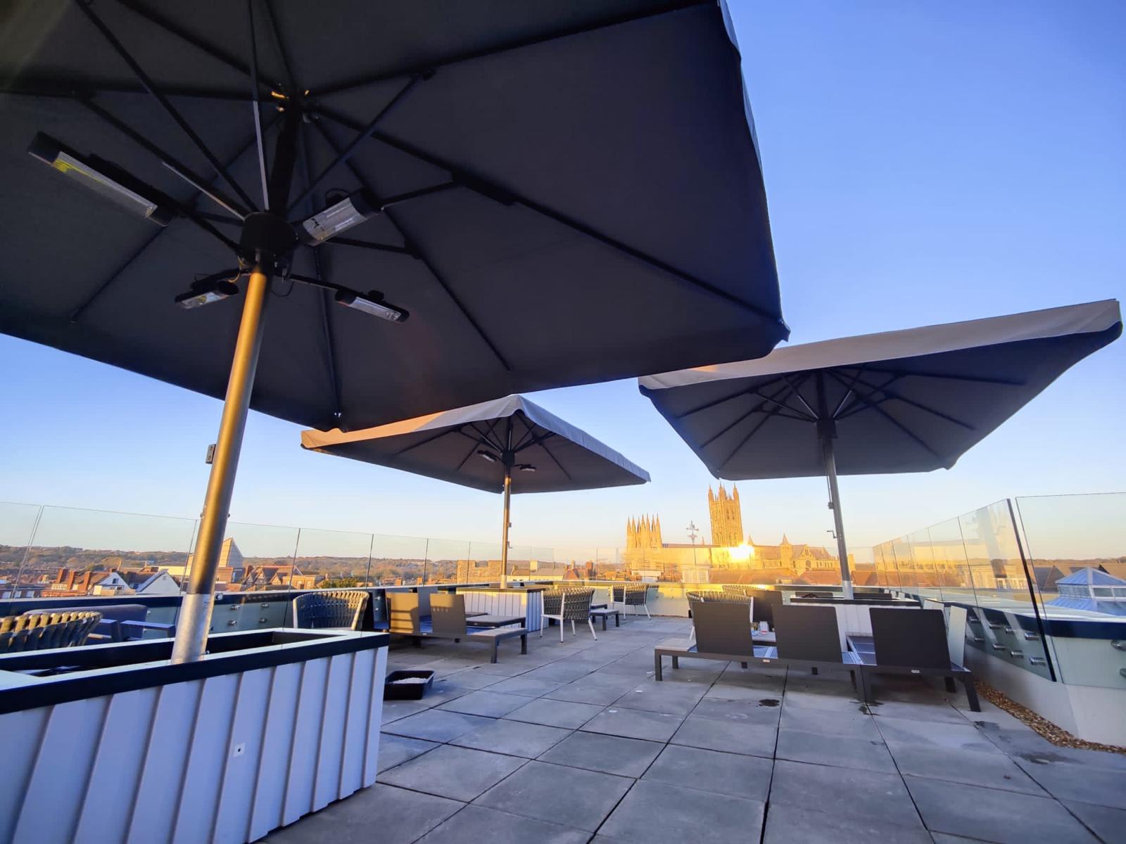 4x 3x5m Savannah - Roof Top Bar Restaurant Canterbury - featured