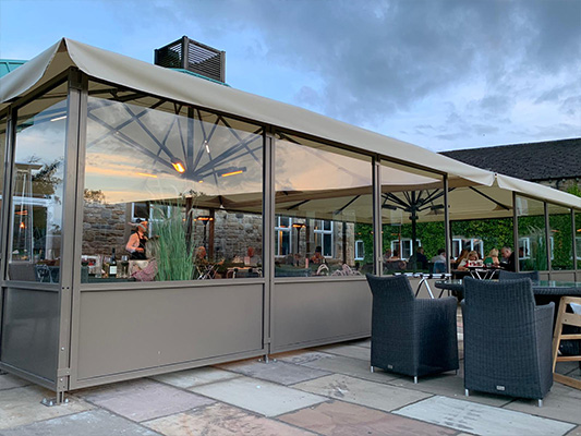 screens for restaurant terrace