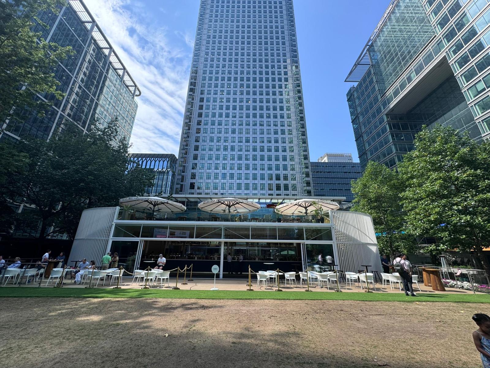 TORR-XL-Grandstand-Canary-Wharf-1 Image description