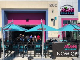 Miami-Bar-and-grill-2.6-Santa-Anna-side-wind